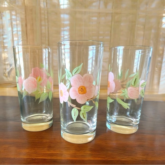 VINTAGE Franciscan Pink Flower Highball Glasses - Set of 3 - Picture 3 of 15